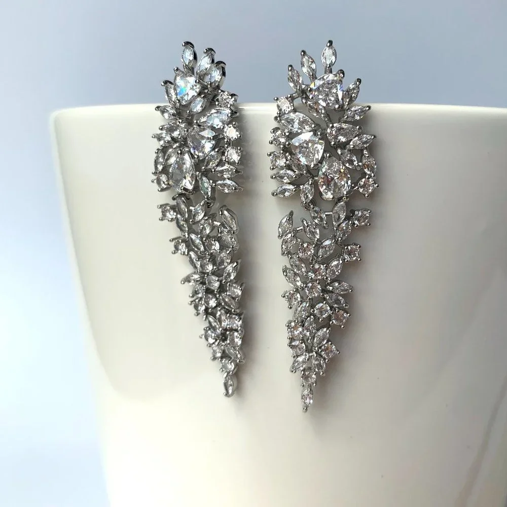 NEW~ Anthropologie SHASHI "Aimee" Crystal Earrings